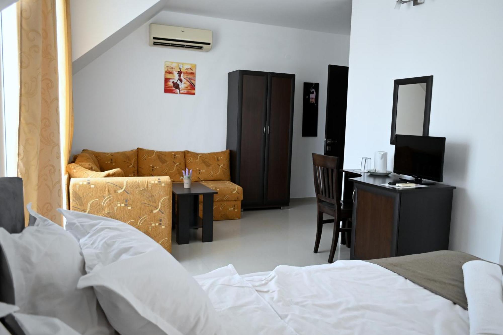 Hotel Paradise Lozenets Εξωτερικό φωτογραφία